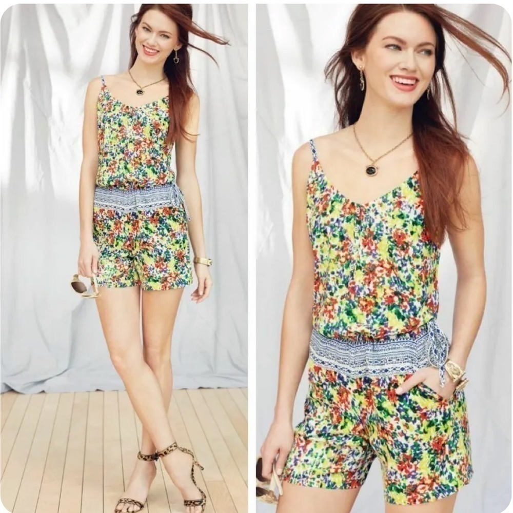 CAbi fiesta romper women’s medium spaghetti strap ruched waist no flaws